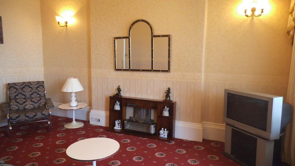 Abbey Court Hotel Torquay Exterior photo