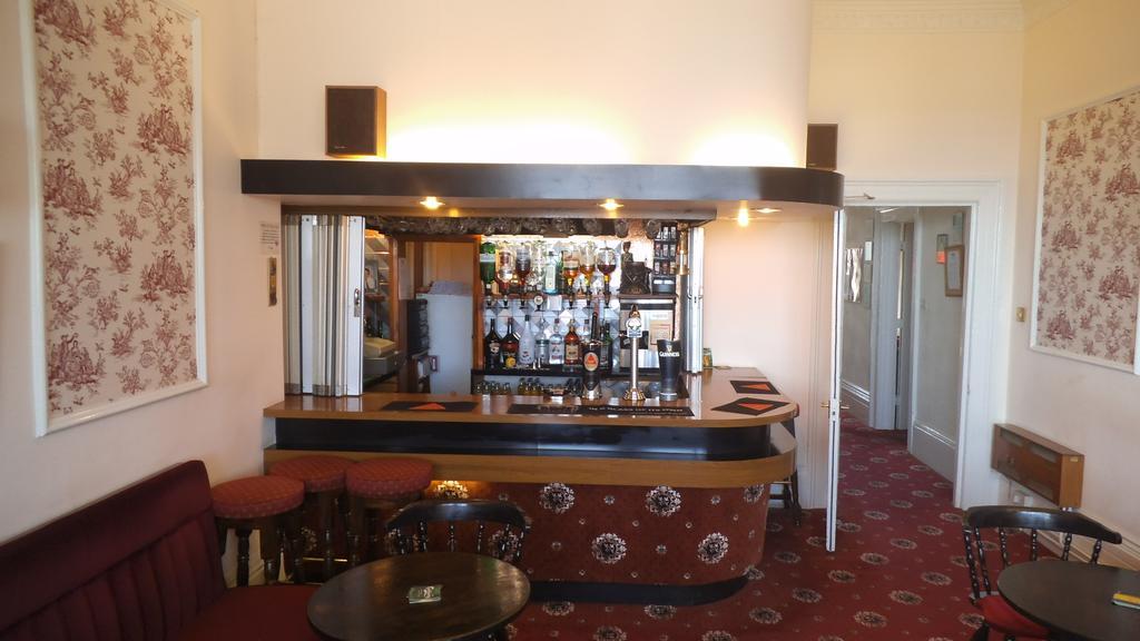Abbey Court Hotel Torquay Exterior photo