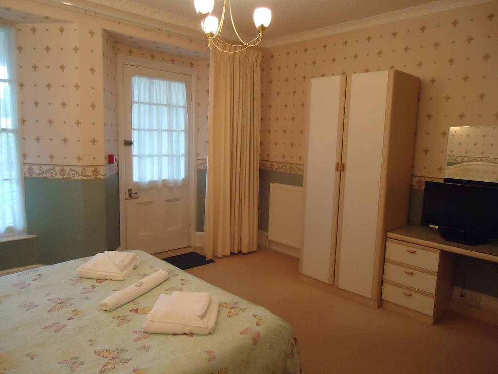 Abbey Court Hotel Torquay Room photo